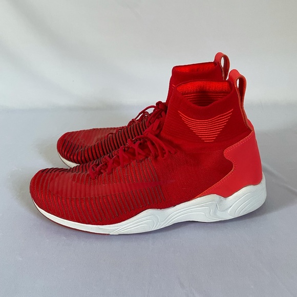 Nike Zoom Mercurial in Red. Size 11 - Picture 4 of 4